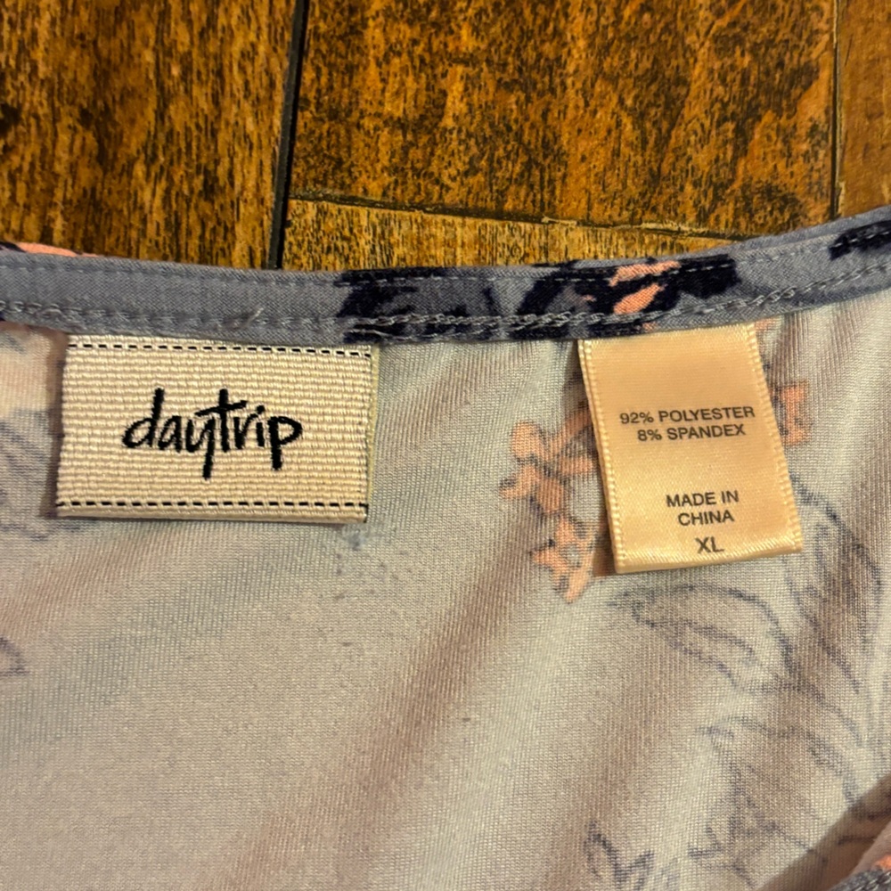 XL Daytrip floral shirt from Buckle